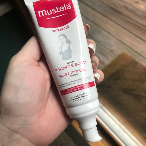 bust firming serum mustela